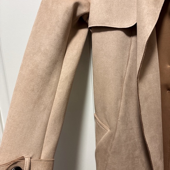 Brand new BEBE camel suede trench jacket - Picture 2 of 5